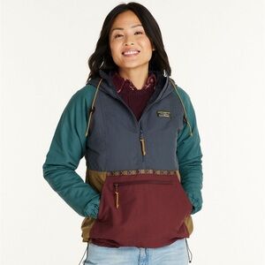 L.L. Bean womens Teal, Gray, and Maroon Windbreaker waterproof